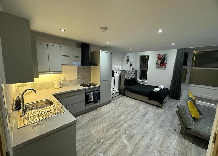 Rentals Leicester 62-1 Free St Parking